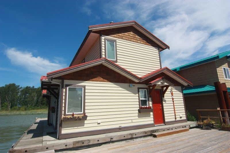buy house in delta bc